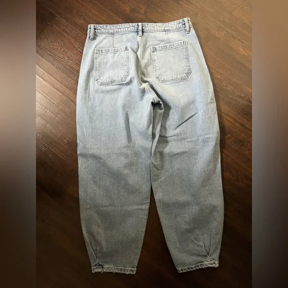 KanCan Pleated + Tapered Fit Barrel Denim - Picture 11 of 11